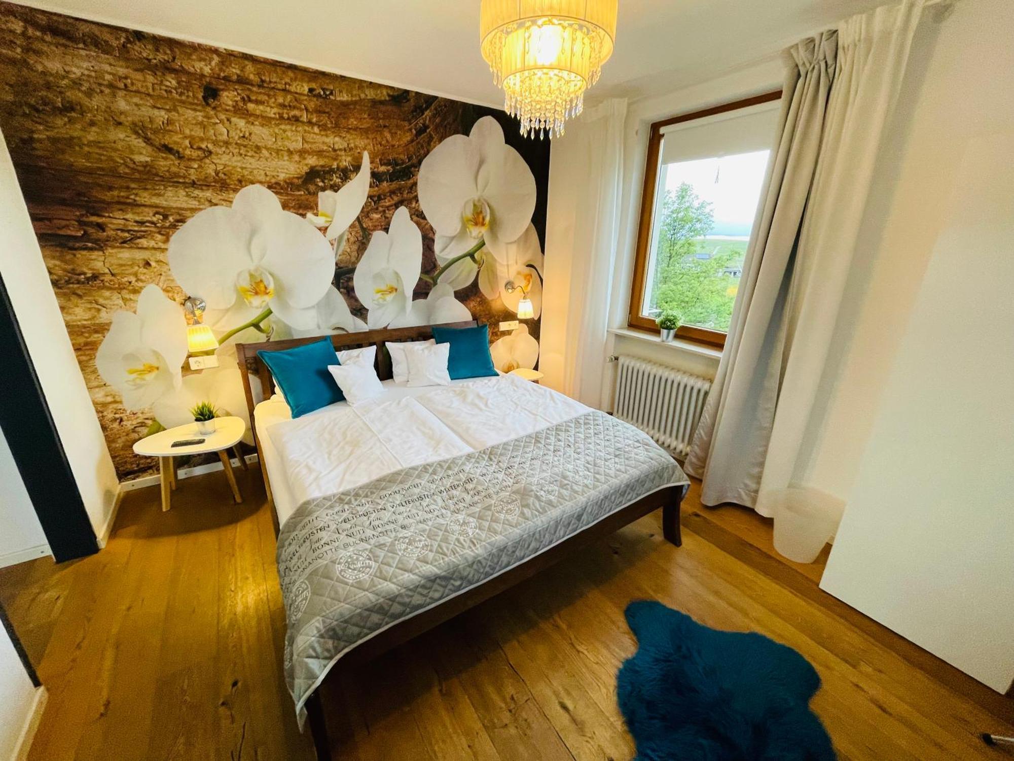 Zum Rayers Cafe-Restaurant & Boutique-Hotel Niederrotweil Room photo