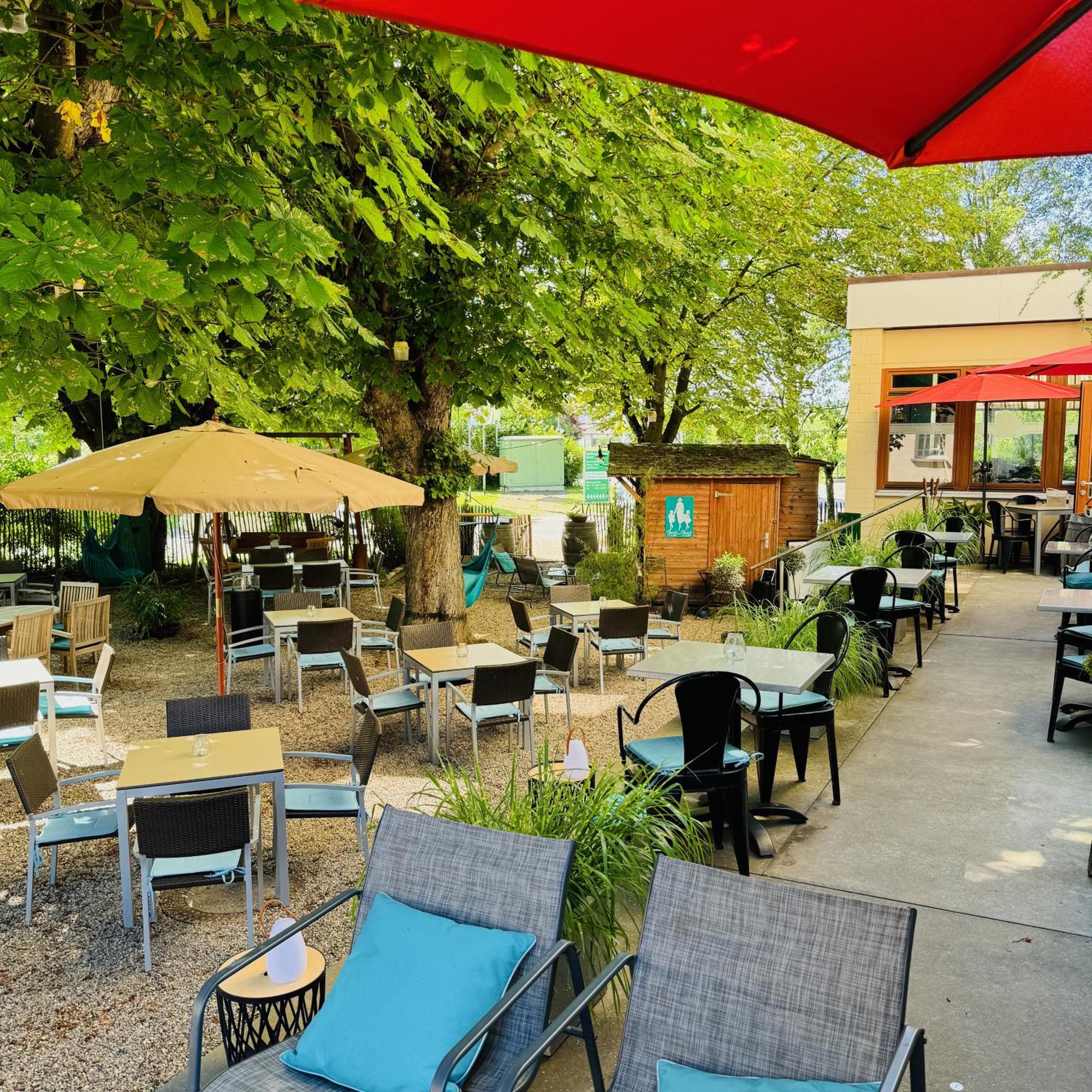 Zum Rayers Cafe-Restaurant & Boutique-Hotel Niederrotweil Exterior photo